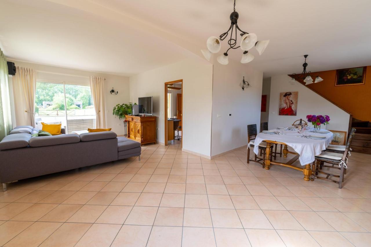 Privatunterkunft Privee De 12m² Dans Maison Toute Equipee *