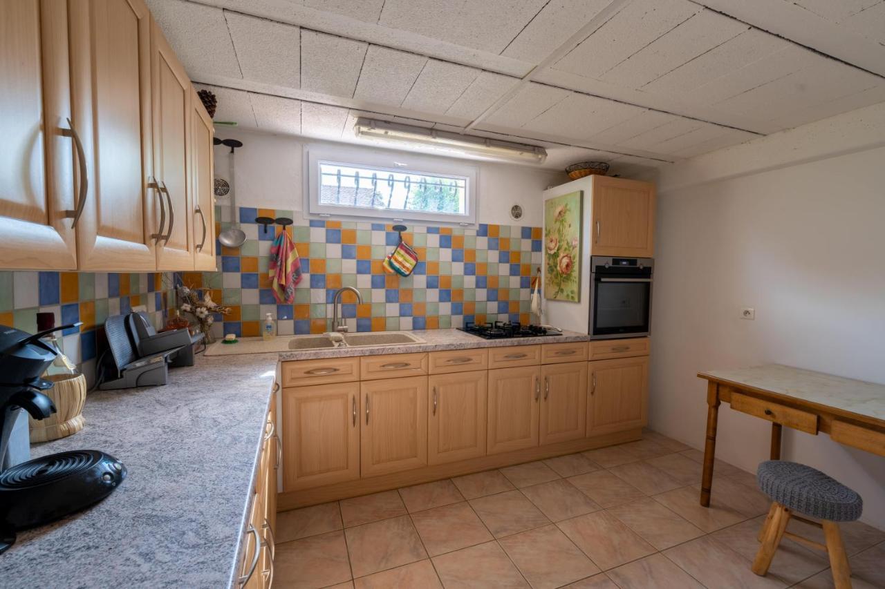Privee De 12m² Dans Maison Toute Equipee Privatunterkunft Aureilhan (Hautes-Pyrenees)